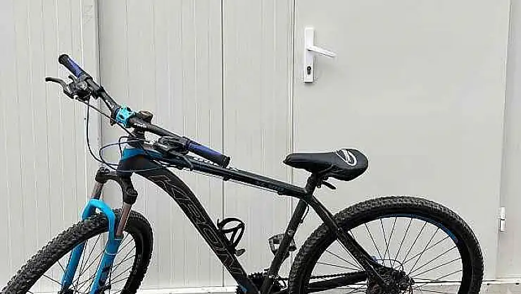 Yüzü Maskeli Hırsız Polis Ekiplerince Yakalandı