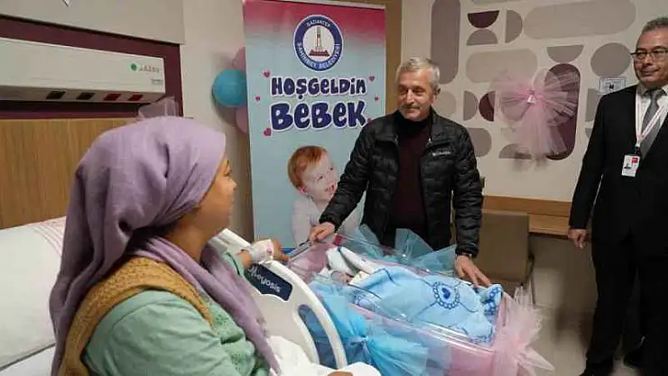 Gaziantep'te Yeni Yılın İlk Bebeği Dünyaya Gözlerini Açtı