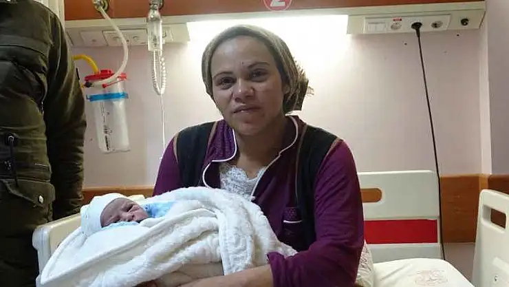 Mardin'de Yılın İlk Bebeği Dünyaya Geldi