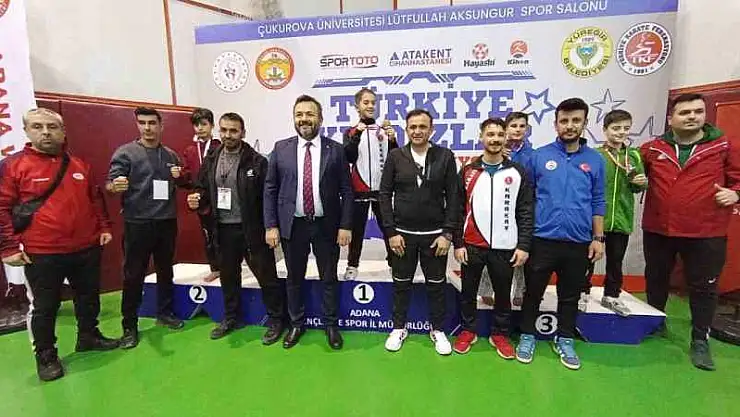 Beyazgül şampiyonları tebrik etti