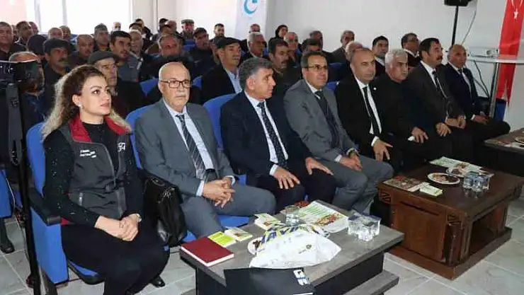 Besni ilçesinde fıstık çalıştayı düzenlendi