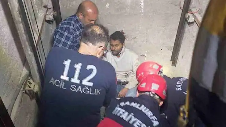 Şanlıurfa'da asansör boşluğuna düşen genç yaralandı