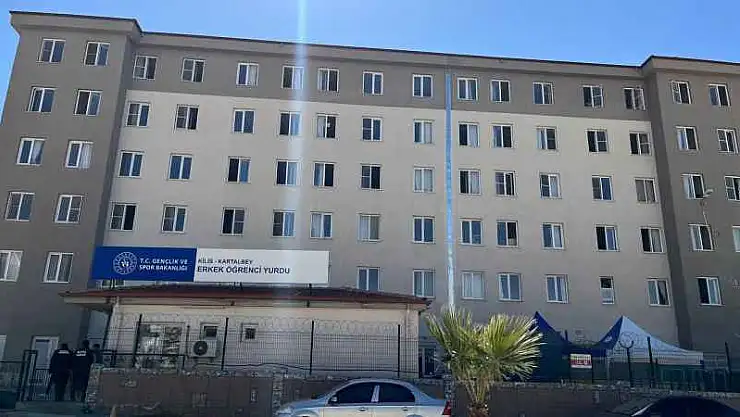 Silahla oynarken arkadaşını vurarak öldürdü