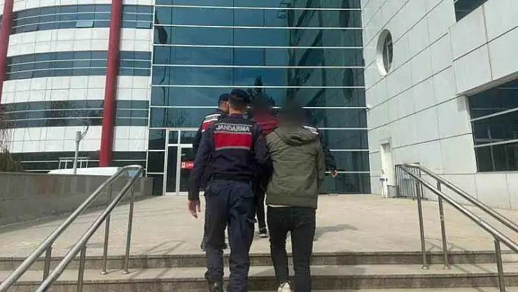 15 Yıl 7 ay kesinleşmiş hapis cezası bulunan şahıs uyuşturucuyla yakalandı