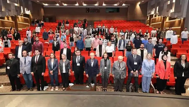 GAÜN'de Yapay Zeka ve Hukuk Sempozyumu
