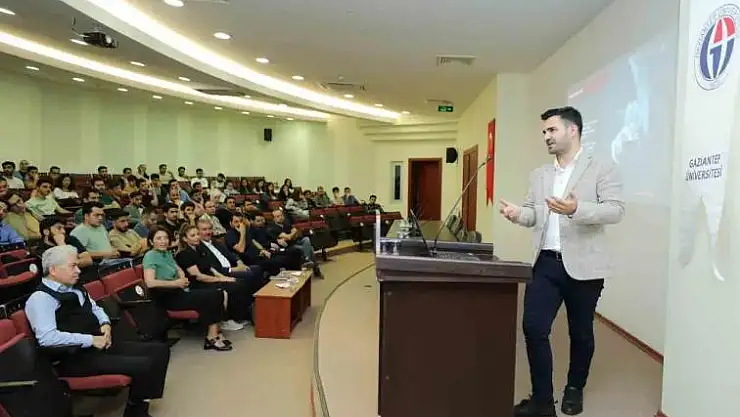 GAÜN'de 'Türkiye'nin Büyük Dil Modeli' söyleşisi
