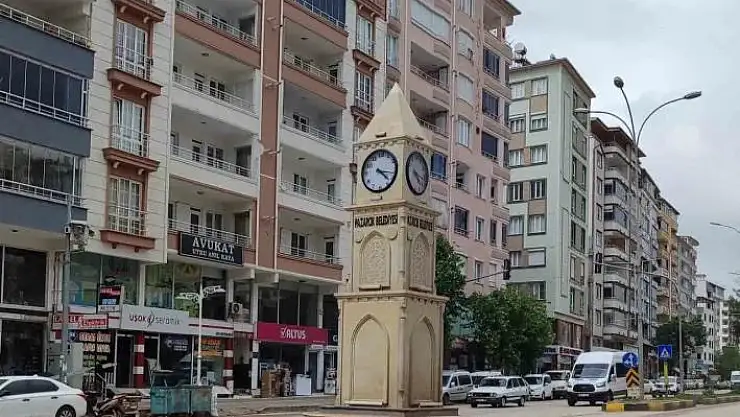 Depremden sonra zaman durdu
