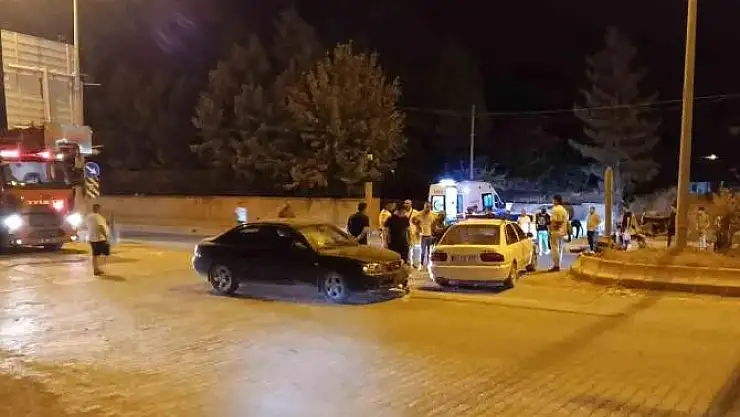 Gölbaşı'nda iki otomobil çarpıştı: 1 yaralı