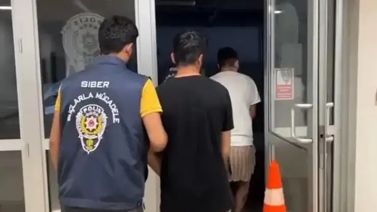 'Garanti kupon' vaadiyle 40 milyon TL dolandırmışlar
