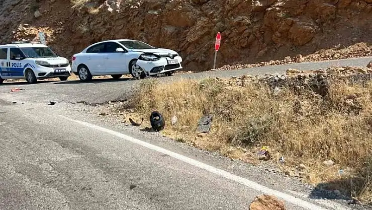 Otomobil ile motosiklet çarpıştı: 1 yaralı