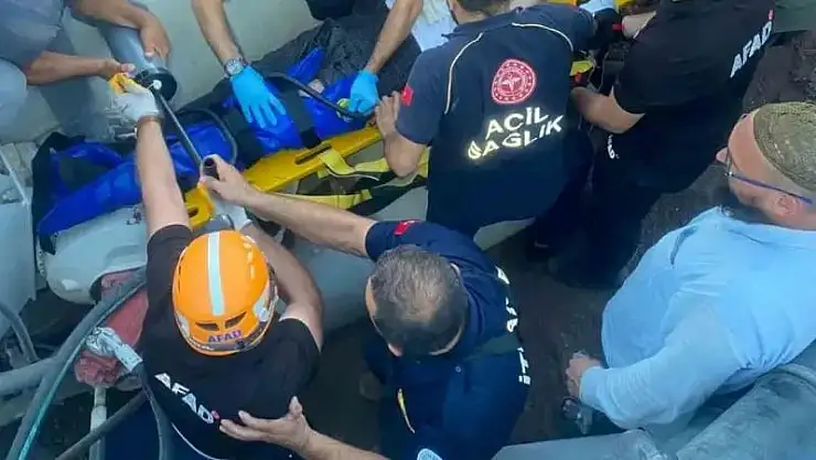 Beton mikseri devrildi: 1 yaralı