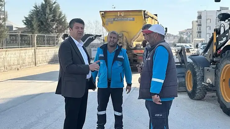 Adıyaman Belediyesi 8 Mahallede Yama ve Dolgu Çalışmalarını Sürdürüyor