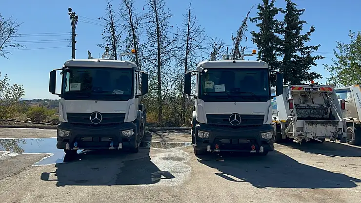 Adıyaman Belediyesi temizlik filosuna 2 yeni arazöz dahil edildi