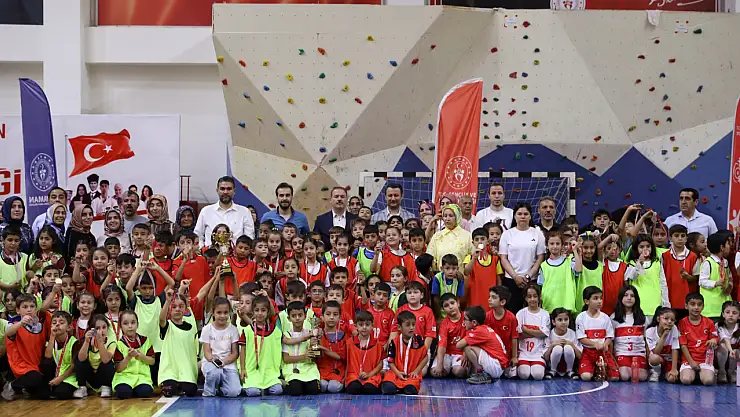 Adıyaman'da geleneksel çocuk oyunları şenliği coşkuyla tamamlandı
