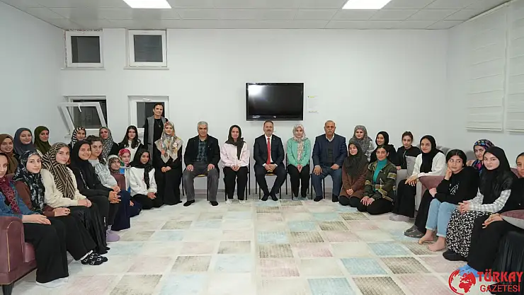 Adıyaman'da İftarda Buluşalım, İftarda Konuşalım söyleşileri başladı