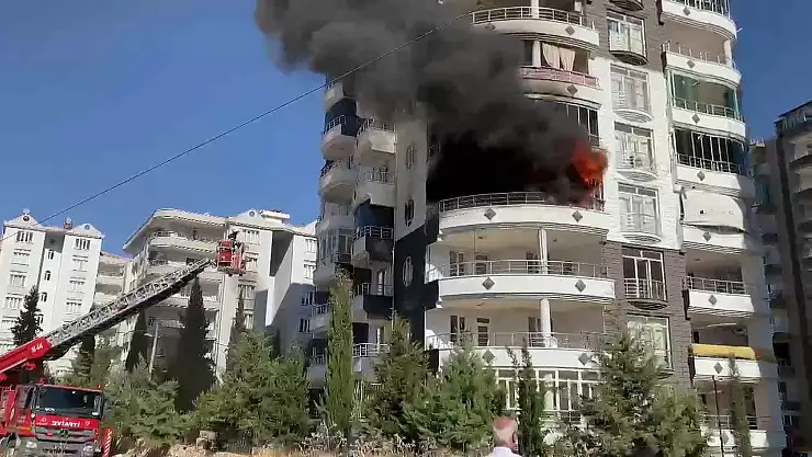 Adıyaman'da korkutan yangın! 4 kişi zehirlendi