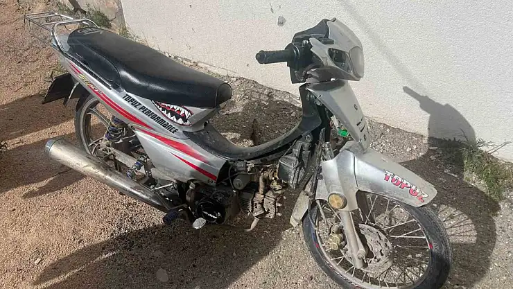 Adıyaman'da motosiklet devrildi: 2 yaralı