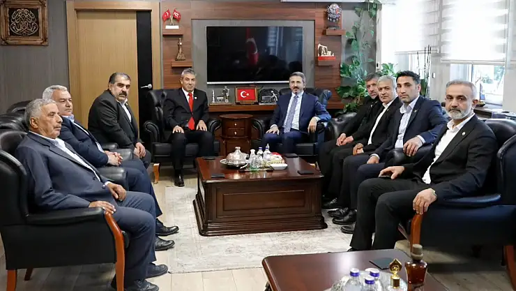 Adıyaman Muhtarlar Federasyonundan bakan yardımcısı Aydın'a ziyaret