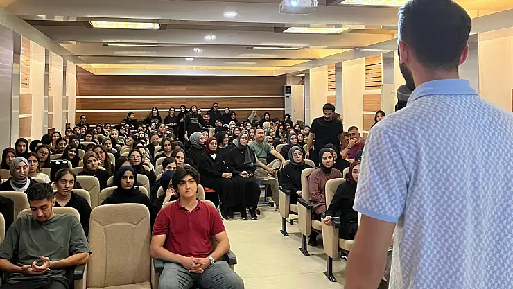 Adıyaman Önder, Şampiyonlarla İmam Hatipli gençleri buluşturdu