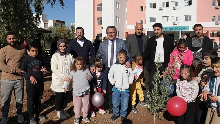 Adıyaman Özel Eğitim Uygulama okulunda fidan dikim etkinliği