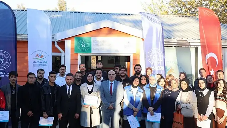 Adıyaman Üniversitesi Genç Ofis'te sertifika töreni gerçekleşti