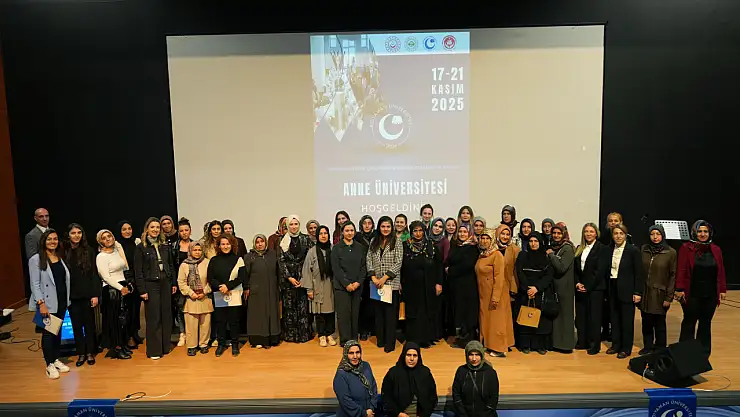 Adıyaman Üniversitesi'nde 'Anne Üniversitesi' başladı