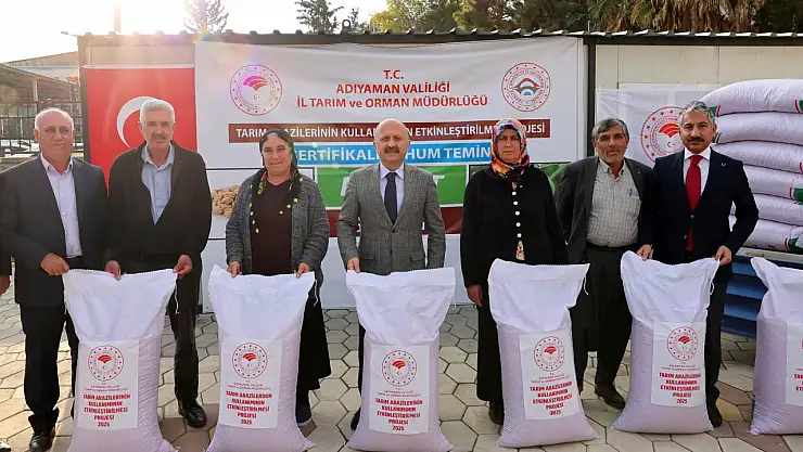 Adıyamanlı çiftçilere 666,5 Ton nohut tohumu ve 250 adet otomatik yemlik makinesi dağıtıldı