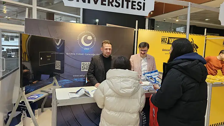 ADYÜ Malatya'da düzenlenen Üniversite Bölüm ve Kariyer Günlerinde yerini aldı