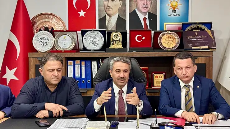 AK Parti'de üye kayıt ve sandık çalışmaları değerlendirildi