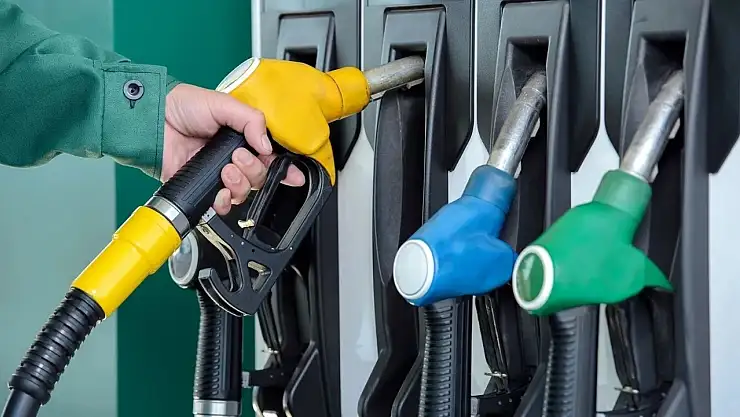 Akaryakıta DEV indirim! Motorin ve benzin fiyatları düşüyor