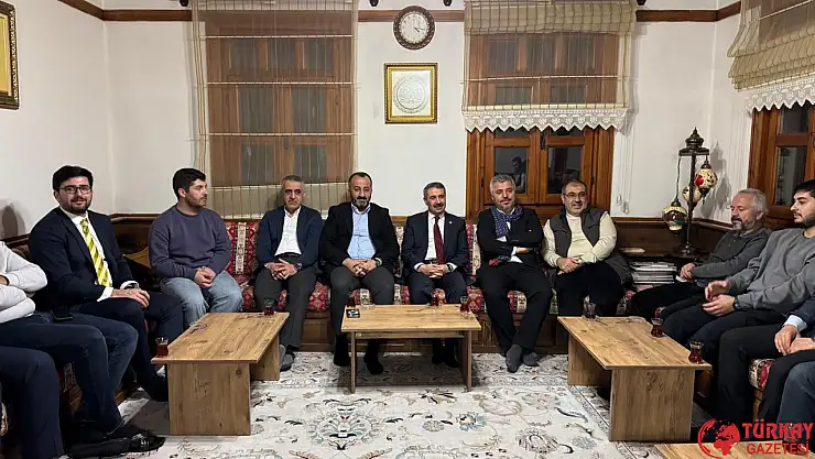 Alkayış Ankara Adıyamanlılar Vakfı'nda Adıyamanlılarla bir araya geldi