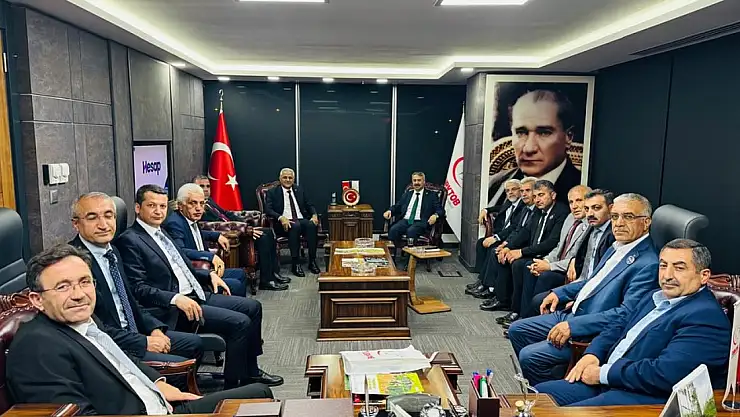 Alkayış ve beraberindeki heyetten TÜRKTOB'a ziyaret