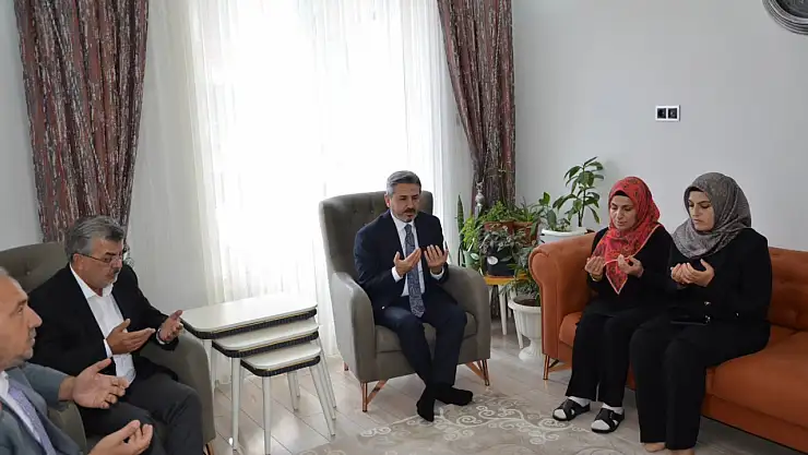 Bakan Yardımcısı Aydın'dan Taziye ve geçmiş olsun ziyareti