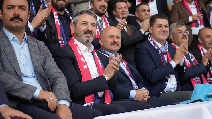 Bakan Yardımcısı Aydın: Kahta 02 Spor kulübümüzü yürekten kutluyorum