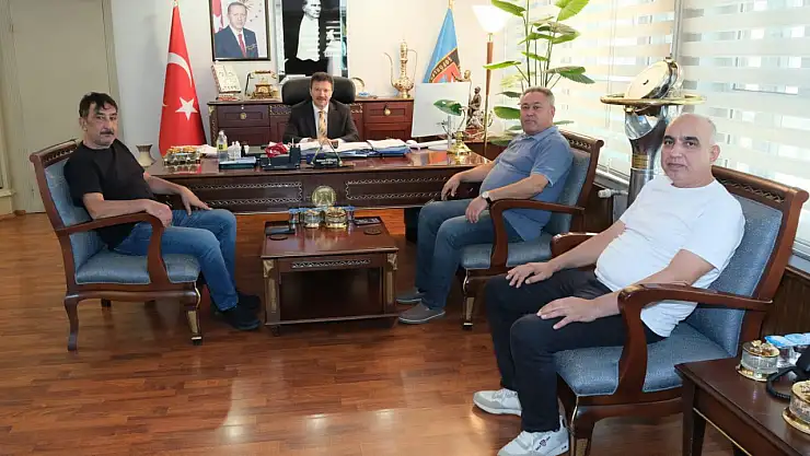 Başkan Bayır'dan Genel Başkan Yiğiner'e ziyaret