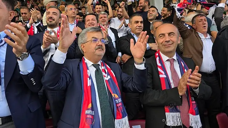 Başkan Çadır: Bizlere çifte bayram yaşatan Kahta 02 kulübümüzü yürekten kutluyorum