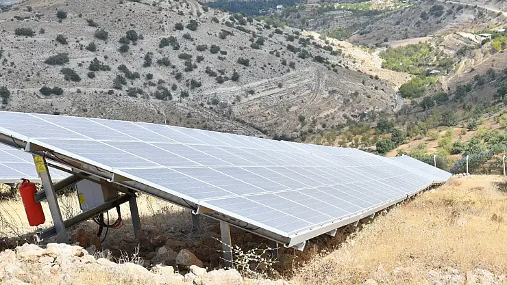 Başkan Geçit,  İkinci Güneş Enerji Santralimizi de kurarak enerji maliyetlerini düşüreceğiz