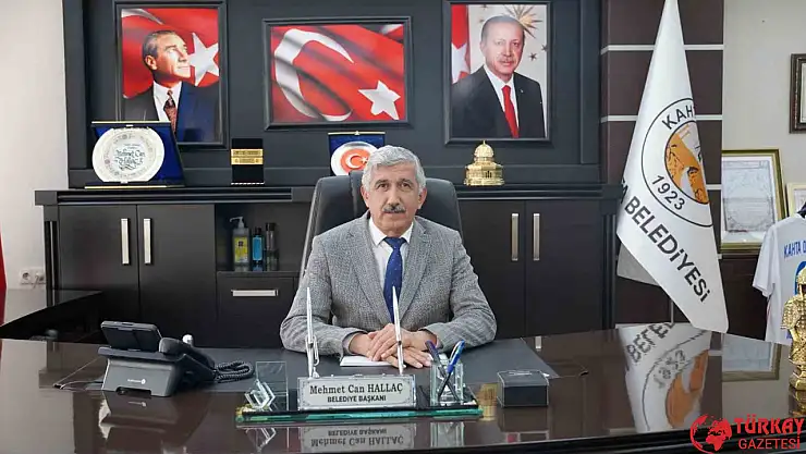 Başkan Hallaç'tan Berat Kandili Mesajı