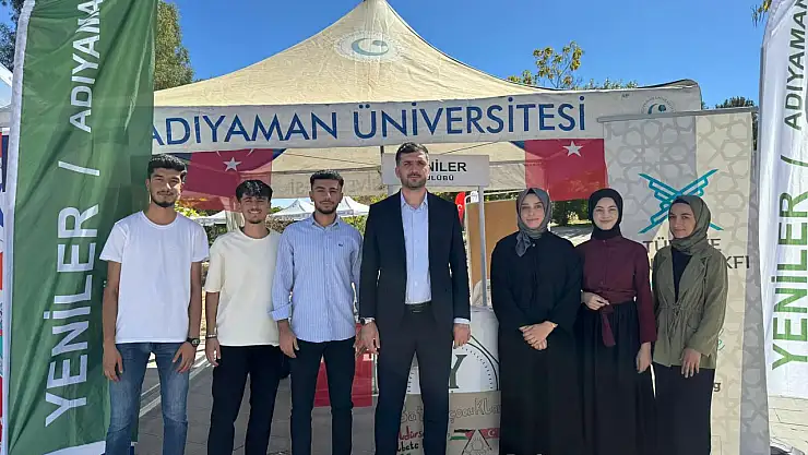 Başkan Tepe Filistin'e destek standını ziyaret etti