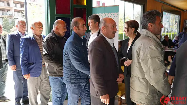 Başkan Tutdere, bayramlaşma töreninde vatandaşlarla buluştu