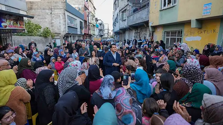 Başkan Yılmaz'ın mahalle ziyareti mitinge dönüştü