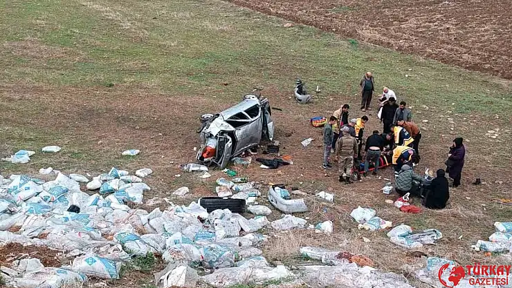 Bayram ziyaretine giden aile kaza yaptı: 5 yaralı