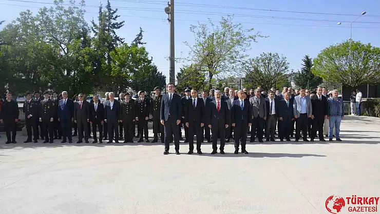 Besni'de 23 Nisan Ulusal Egemenlik ve Çocuk Bayramı coşkuyla kutlandı