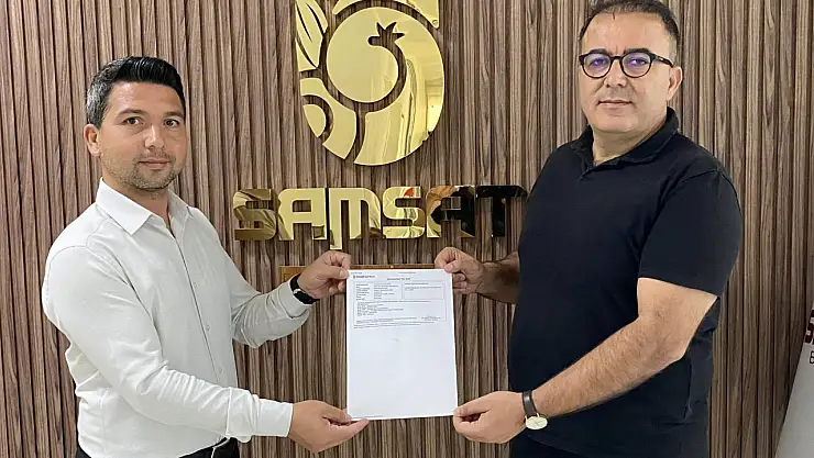 Burs alıyordu şimdi burs vererek takdir topladı