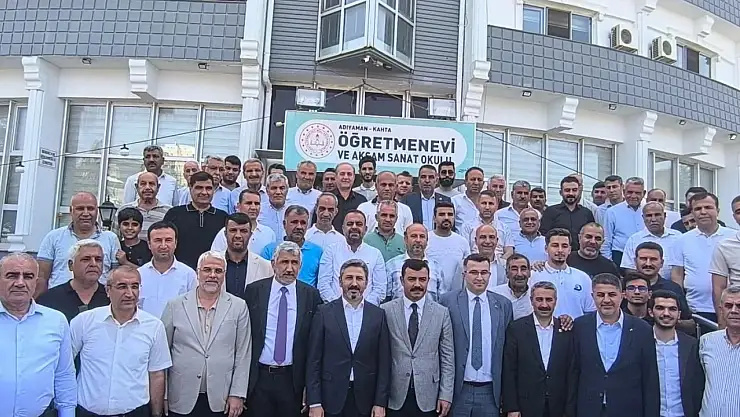 Çelebi: 'Bayramlar muhabbetin, dayanışmanın ve kardeşliğin en güzel vesilelerinden biridir'