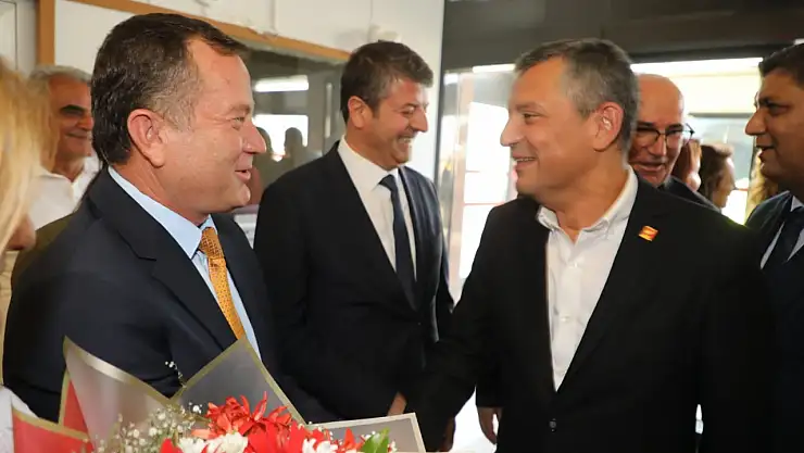 CHP Genel Başkanı Özel, Gaziantep'te