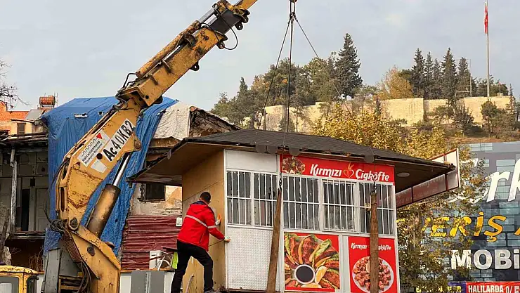 Çiğköfteye deterjan kabıyla sos döken esnafa 250 bin TL ceza: İş yeri kapatılıp kaldırıldı