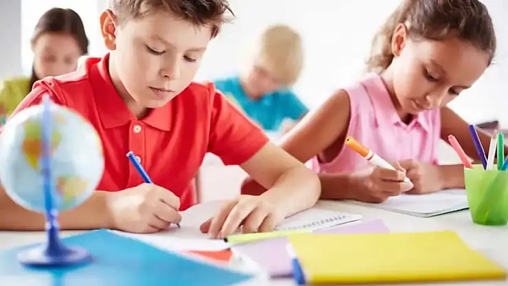 Çocuğu okula giden ailelere aylık 8 bin 198 TL destek ödemesi yapılacak