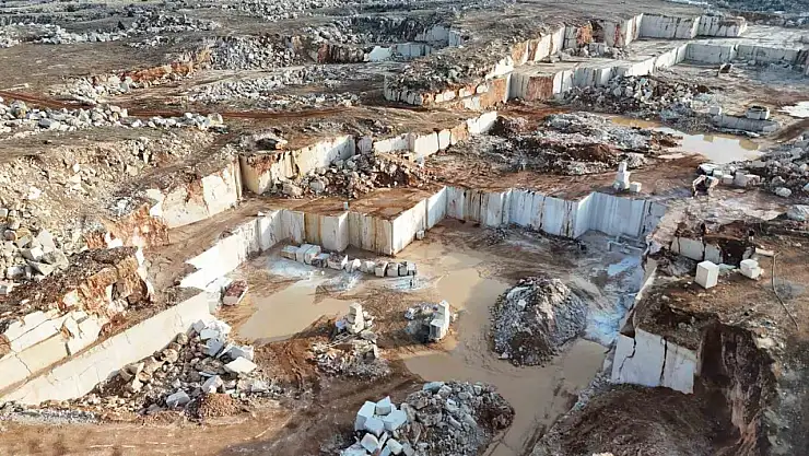 Deprem bölgesi Malatya'dan Çin ve Hindistan'a milyon dolarlık mermer ihracatı