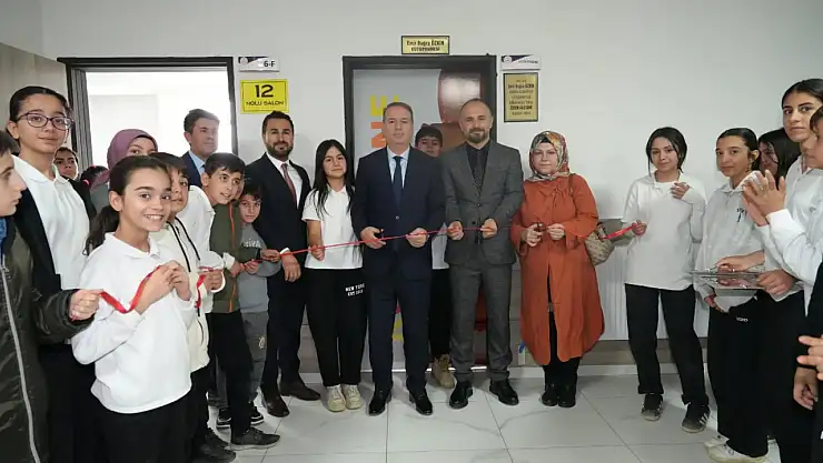 Deprem Şehidi Emir Buğra Özkin adına kütüphane açıldı